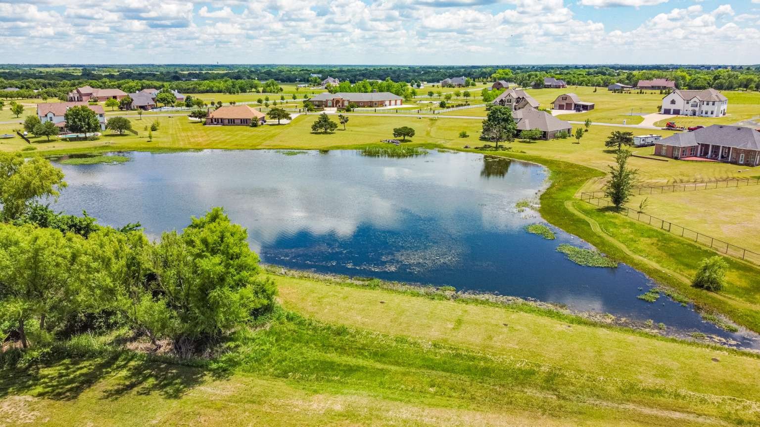 44 Mirror Lakes Court Gunter TX 75058