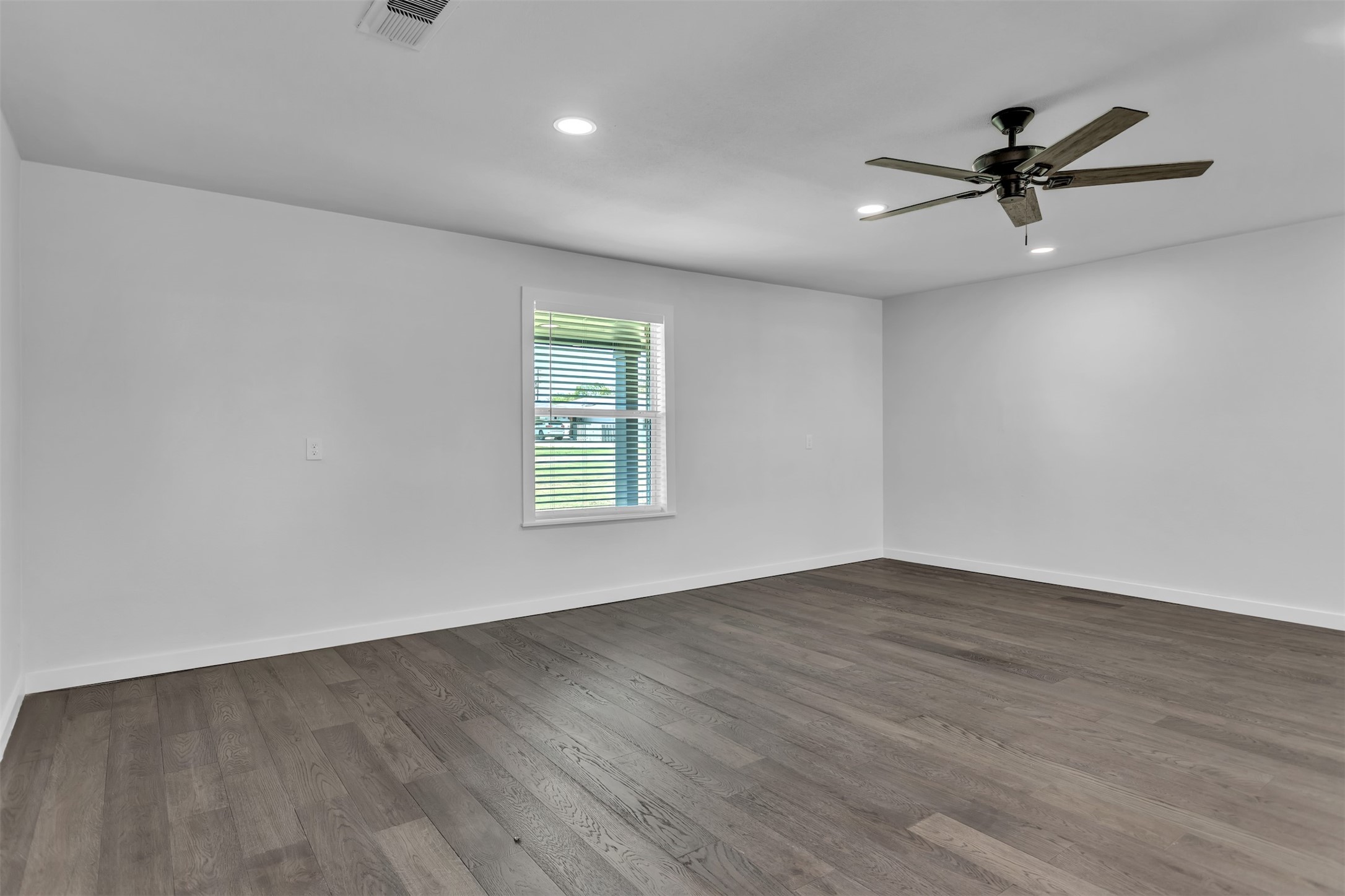 110 Twin Circle Wortham TX 76693