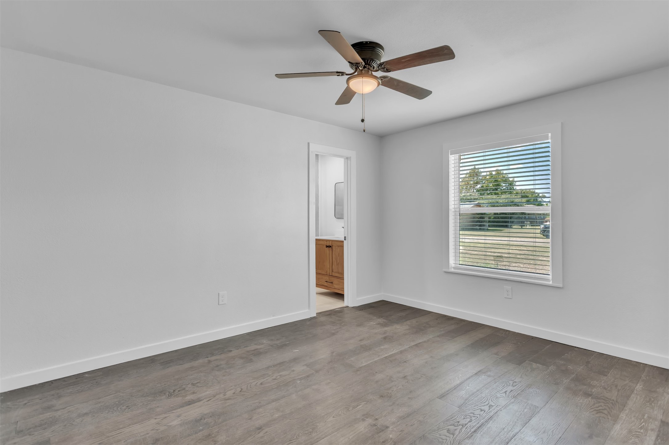 110 Twin Circle Wortham TX 76693