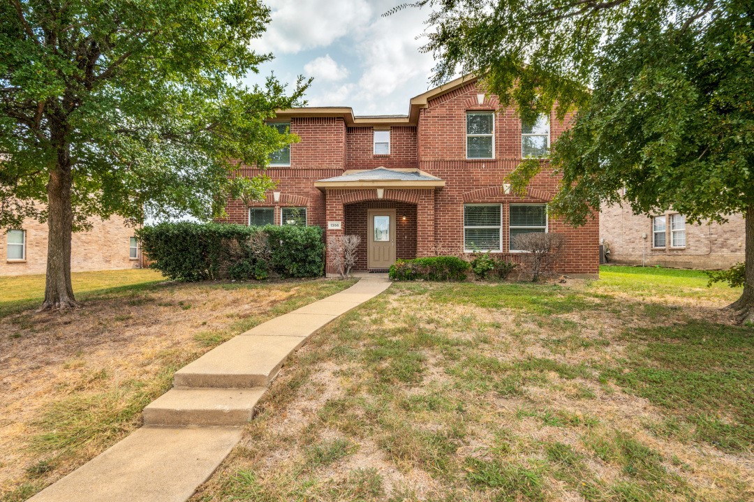 1356 Fox Glenn Cedar Hill TX 75104