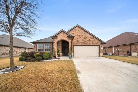 1536 Owen Way Waxahachie TX 75165