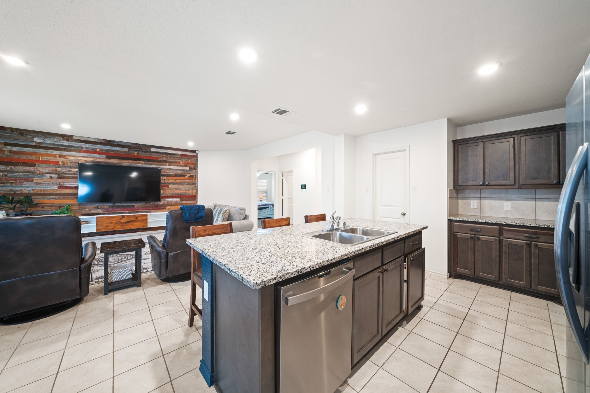 1536 Owen Way Waxahachie TX 75165