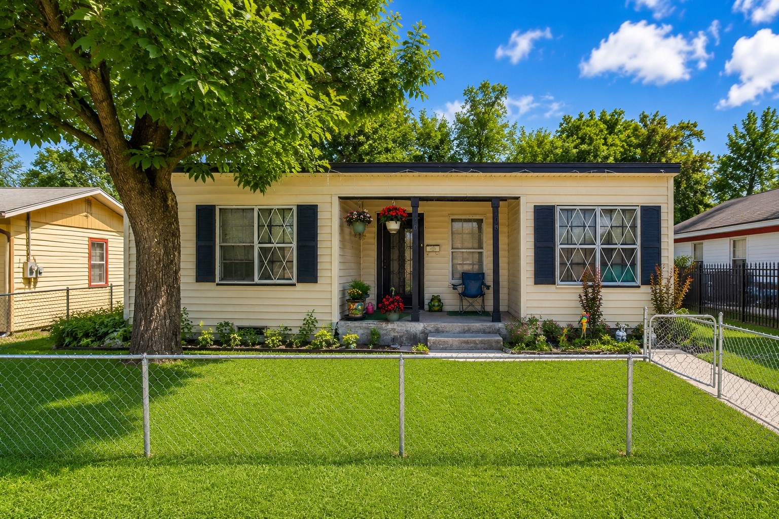 108 Laroe Street Terrell TX 75160
