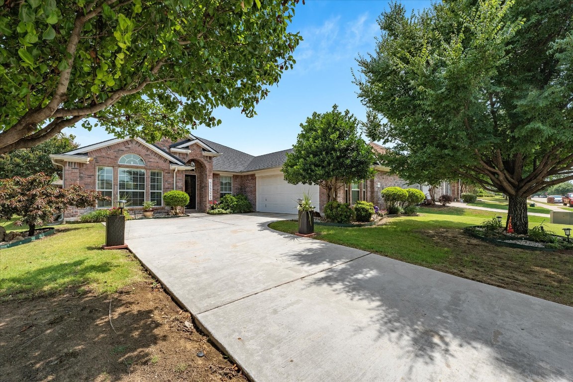 2833 Coyote Trail Little Elm TX 75068