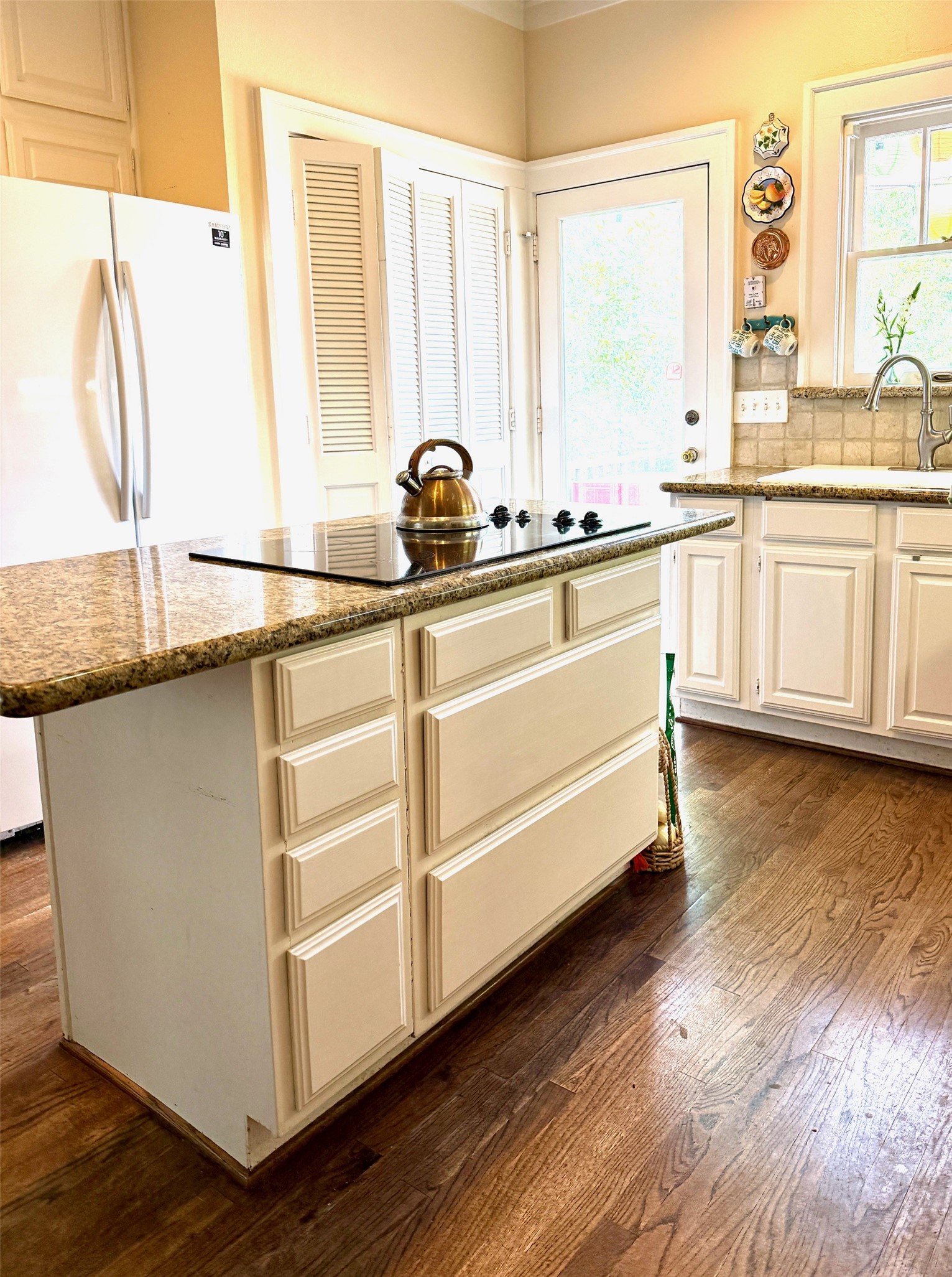 3852 Mockingbird Lane Highland Park TX 75205