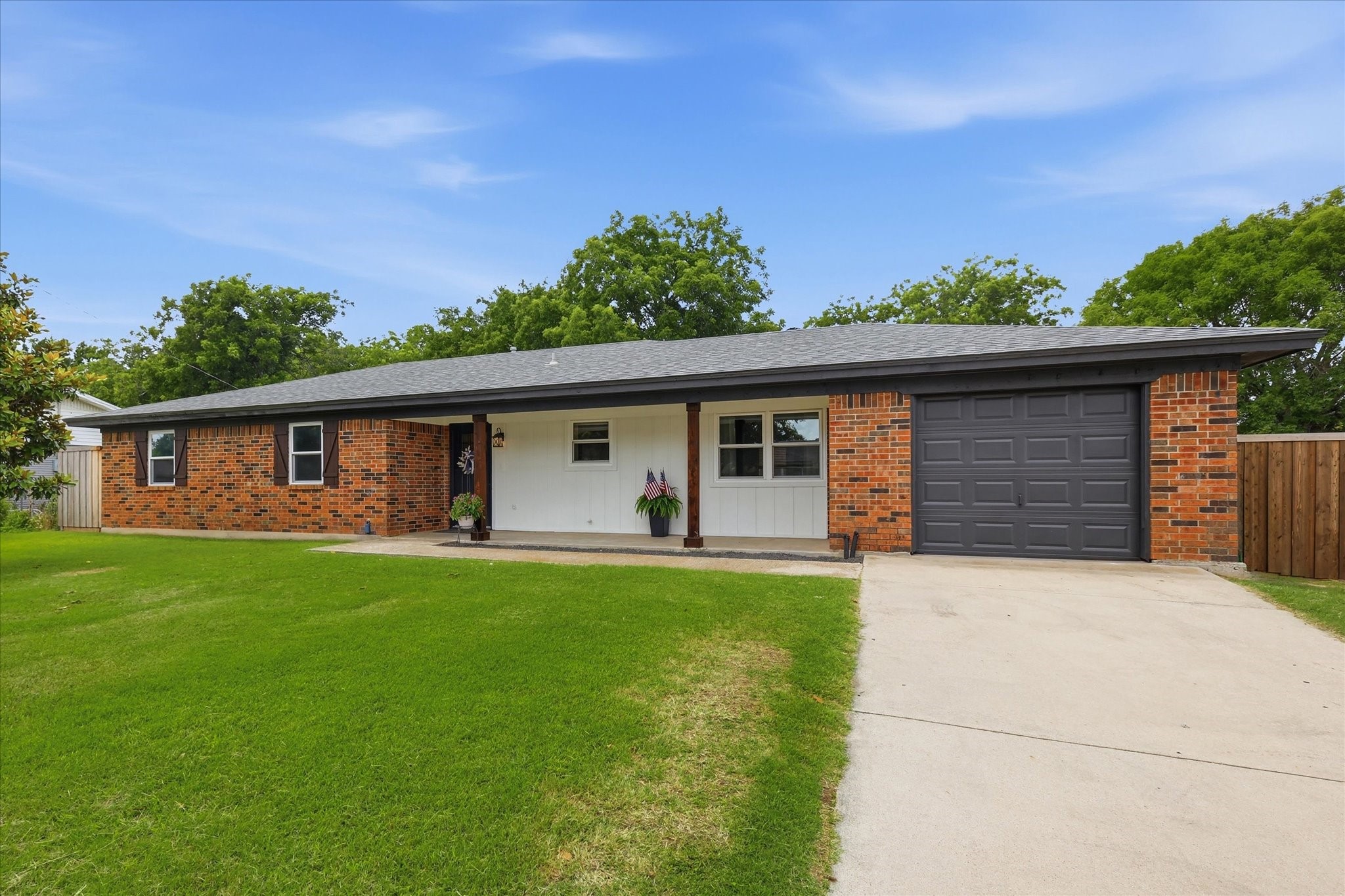 1005 North Miller Decatur TX 76234