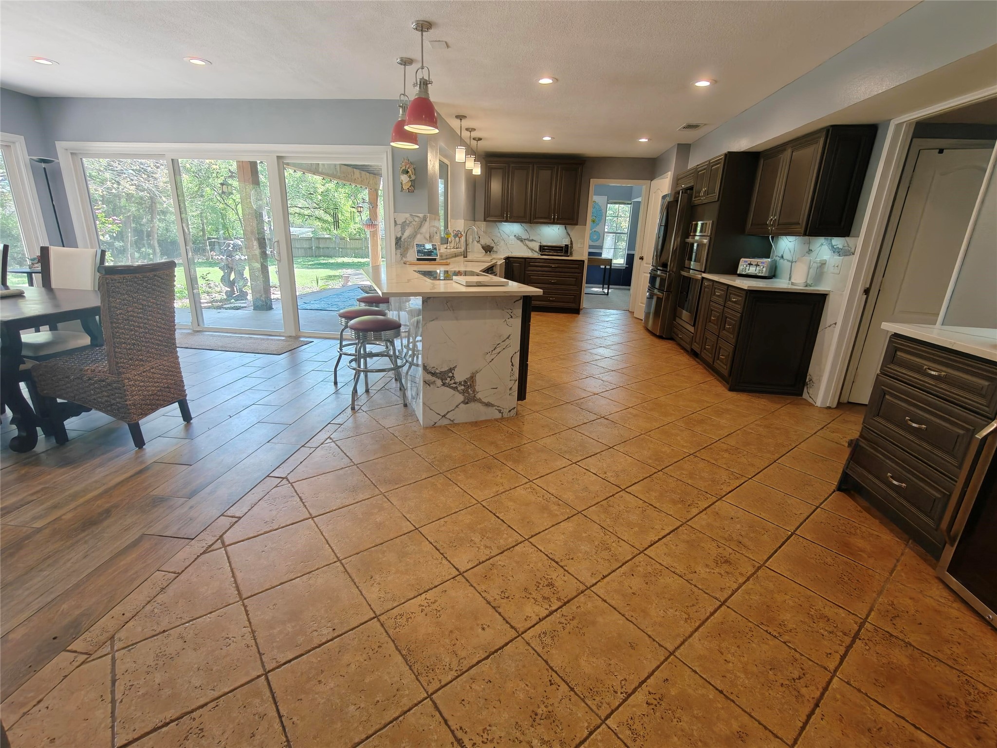 5210 Cliff Haven Drive Dallas TX 75236