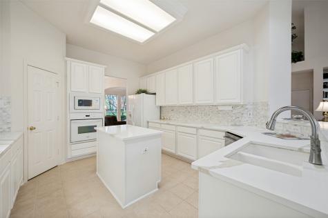 2806 Mayfair Lane Mckinney TX 75071
