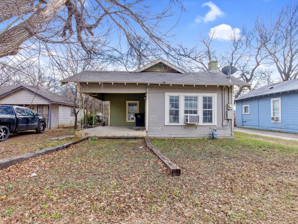 114 Claude Avenue Cleburne TX 76031