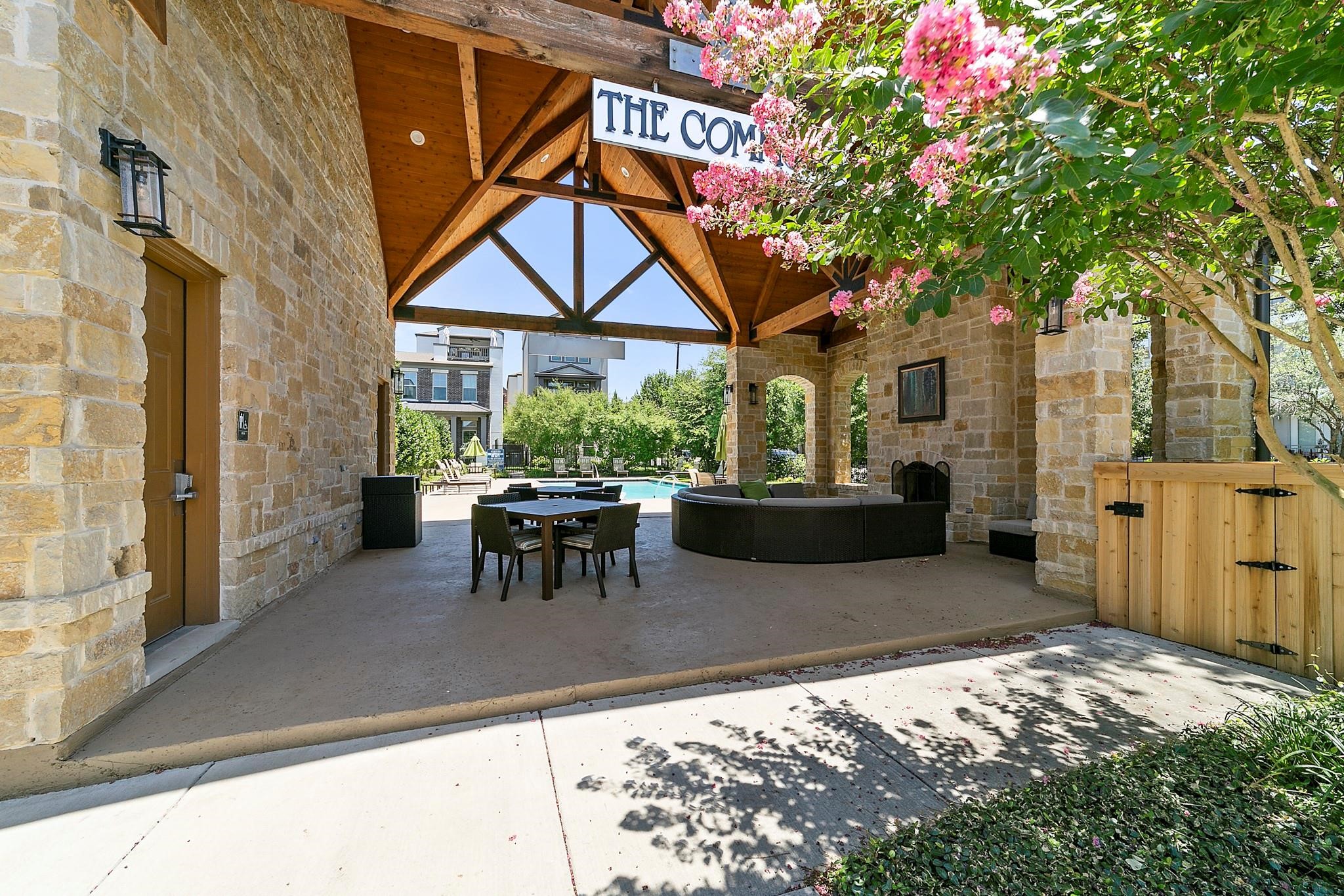 5485 Beecher Street Dallas TX 75209