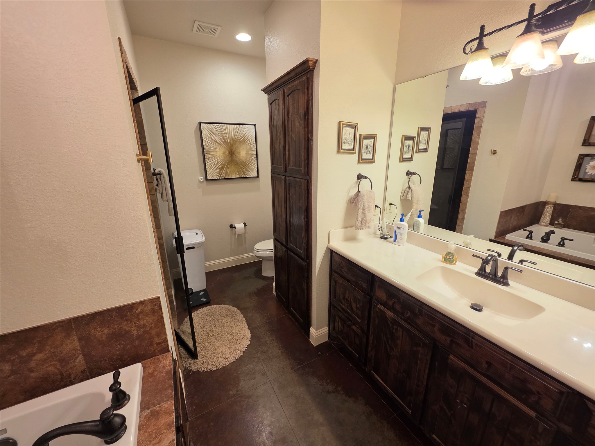 8928 County Road 1232 Godley TX 76044