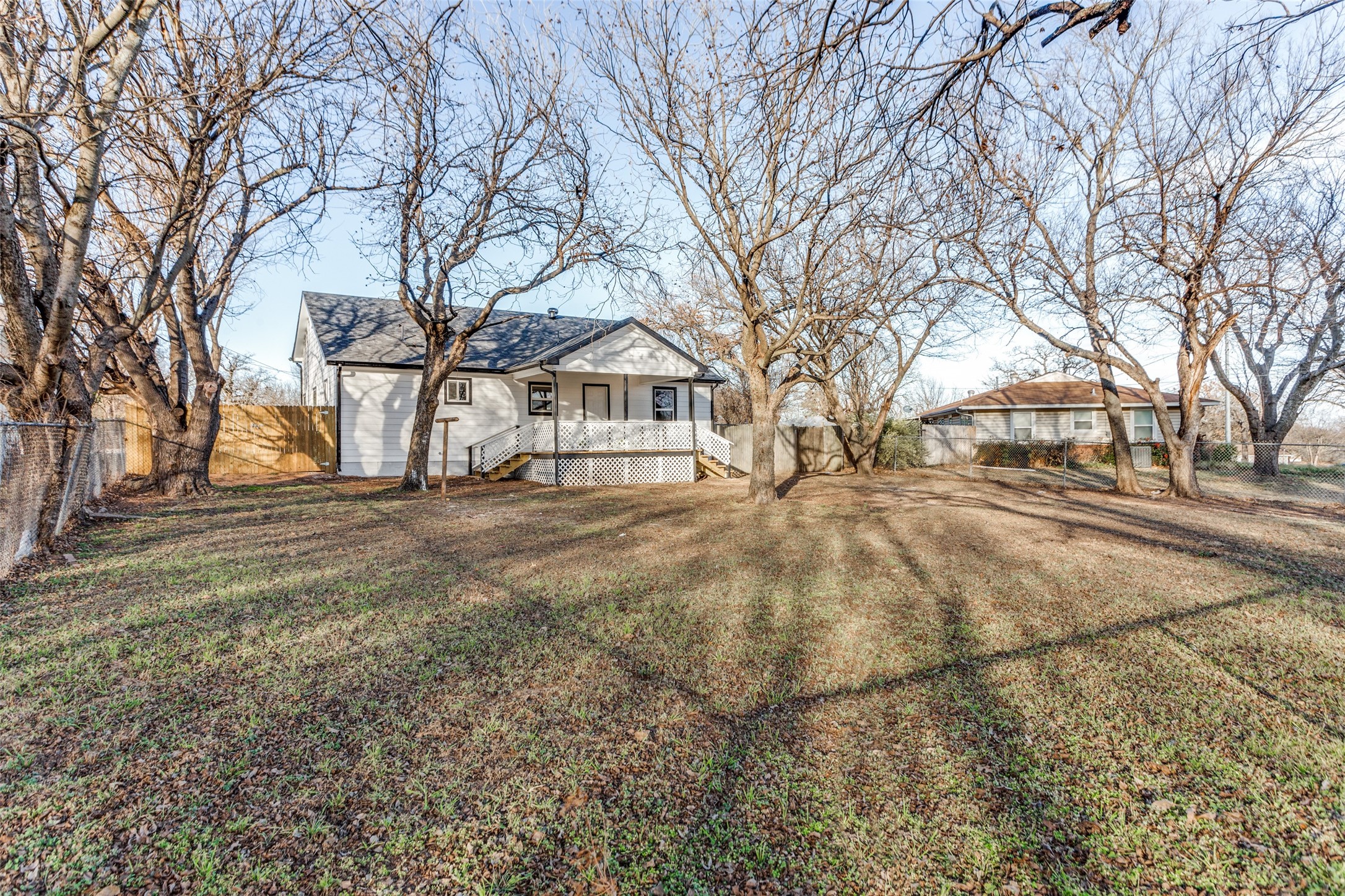 804 Lively Street Bowie TX 76230