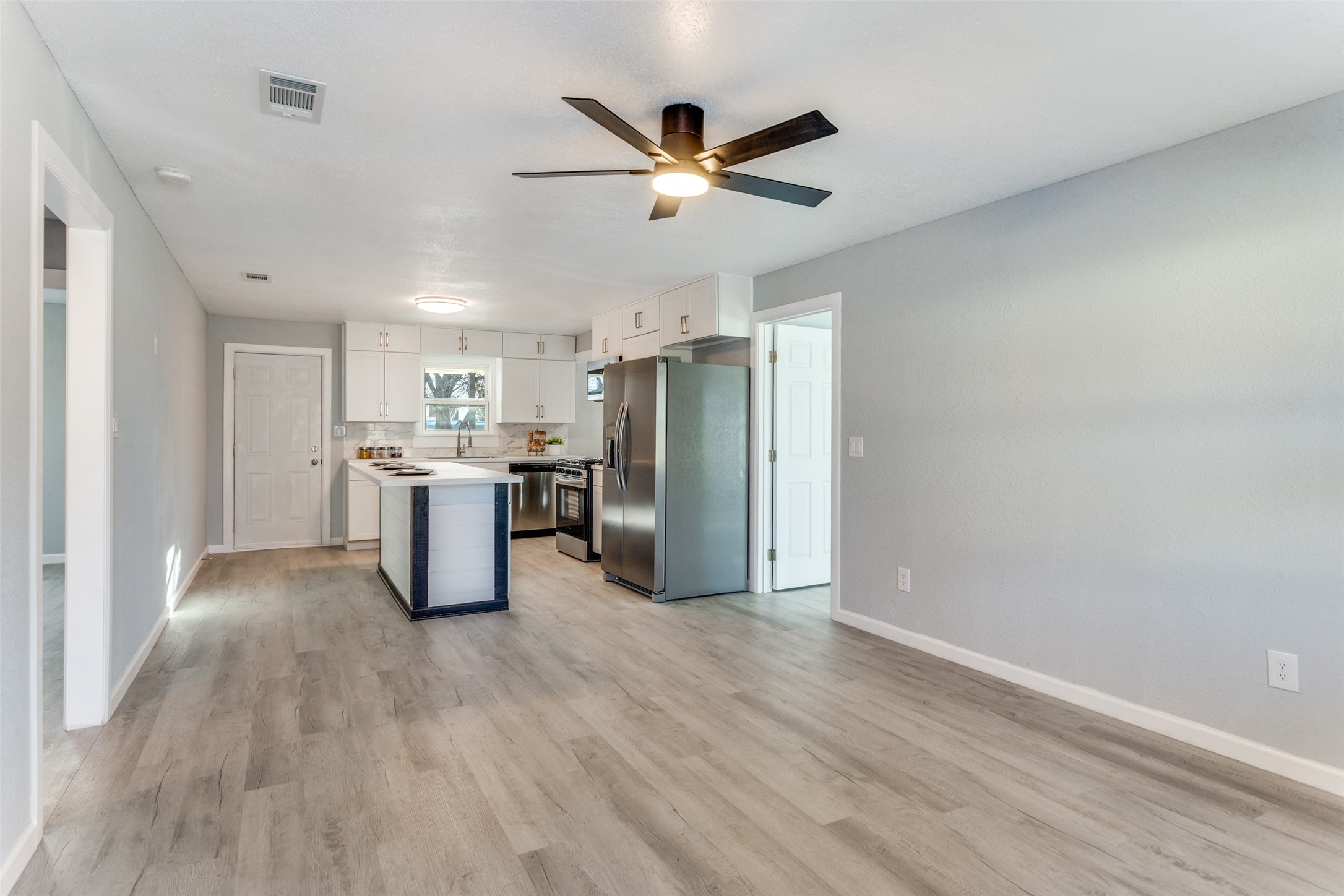 804 Lively Street Bowie TX 76230