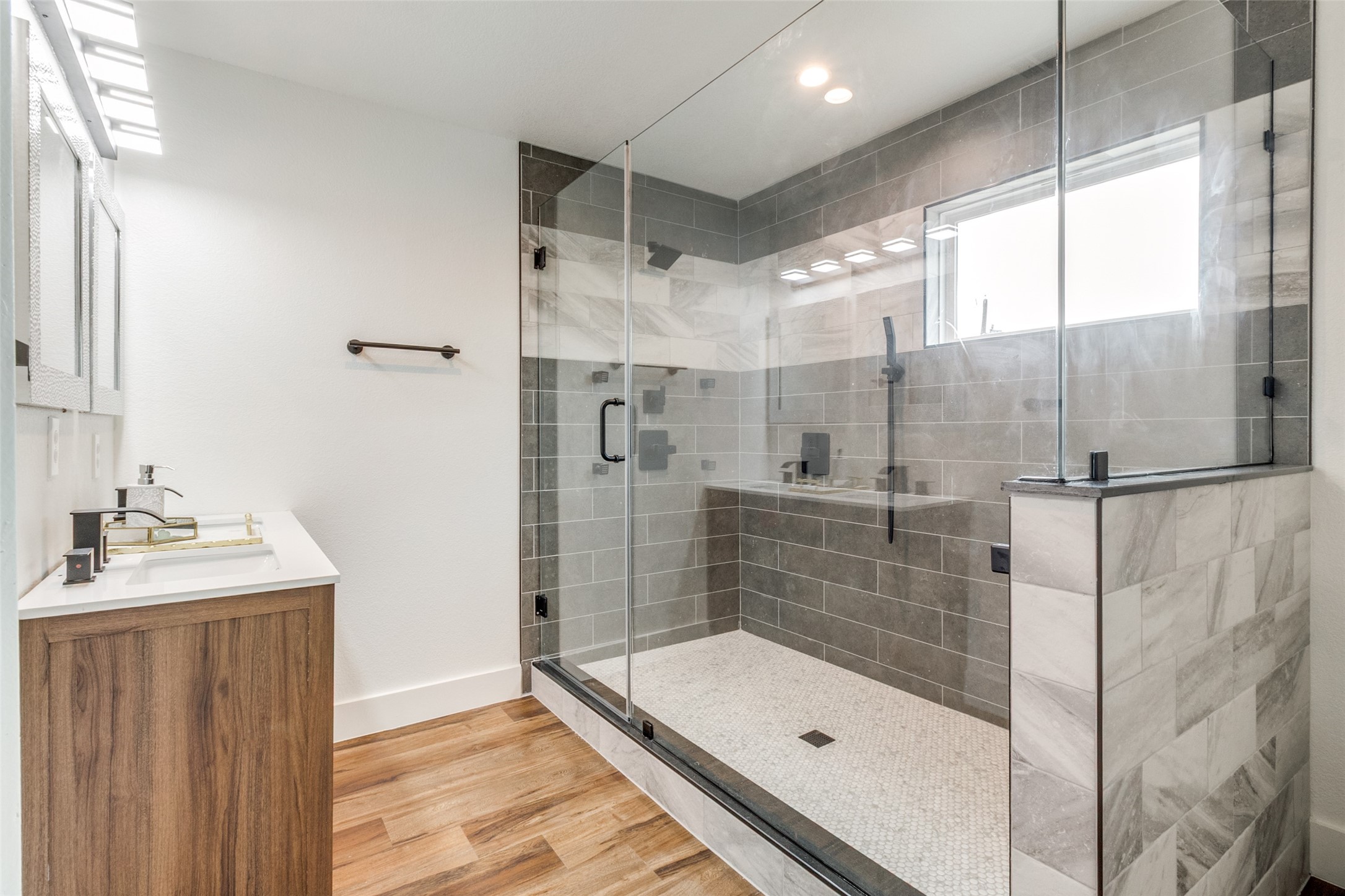 5936 Spring Glen Drive Dallas TX 75232
