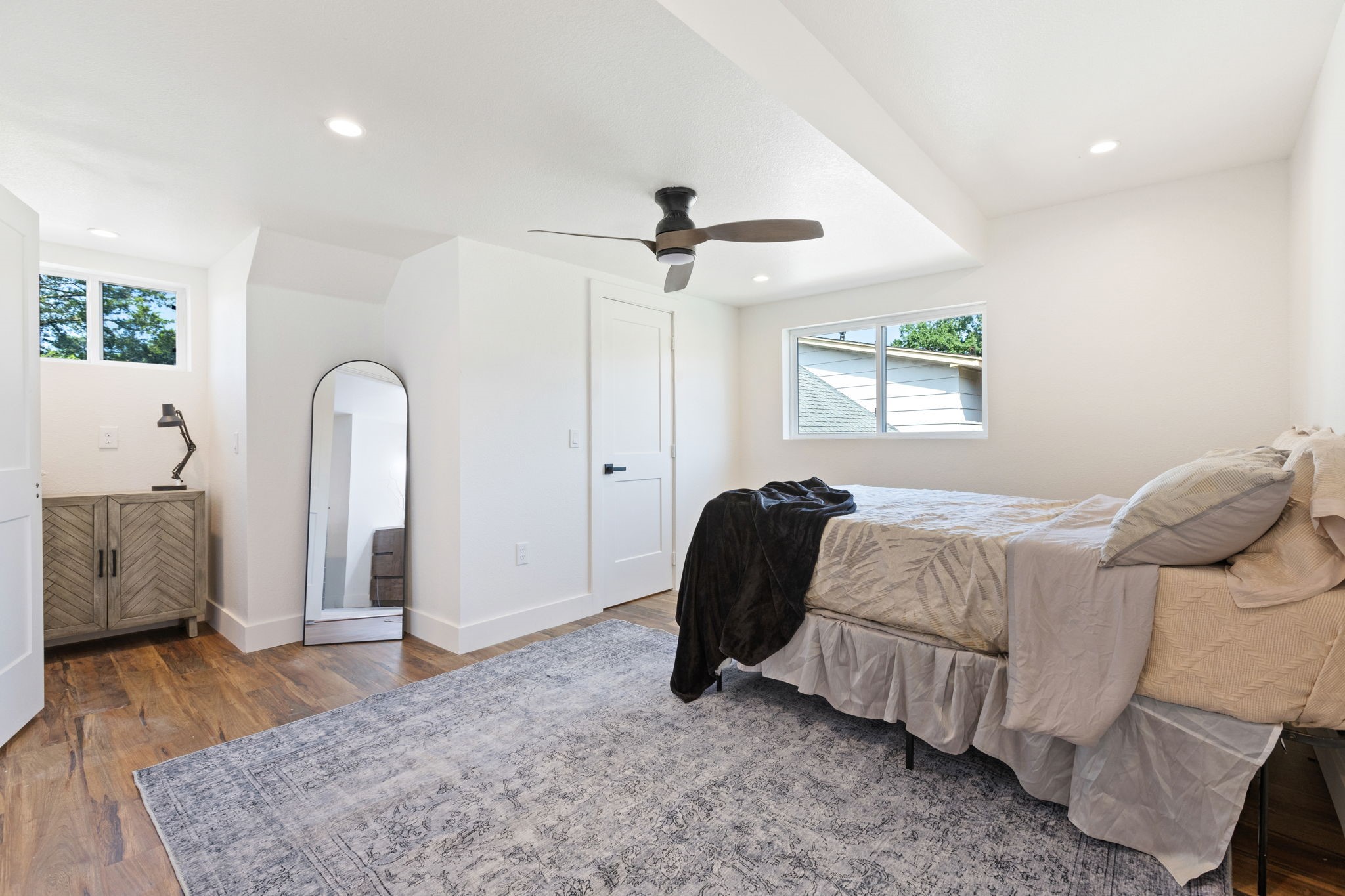 5936 Spring Glen Drive Dallas TX 75232