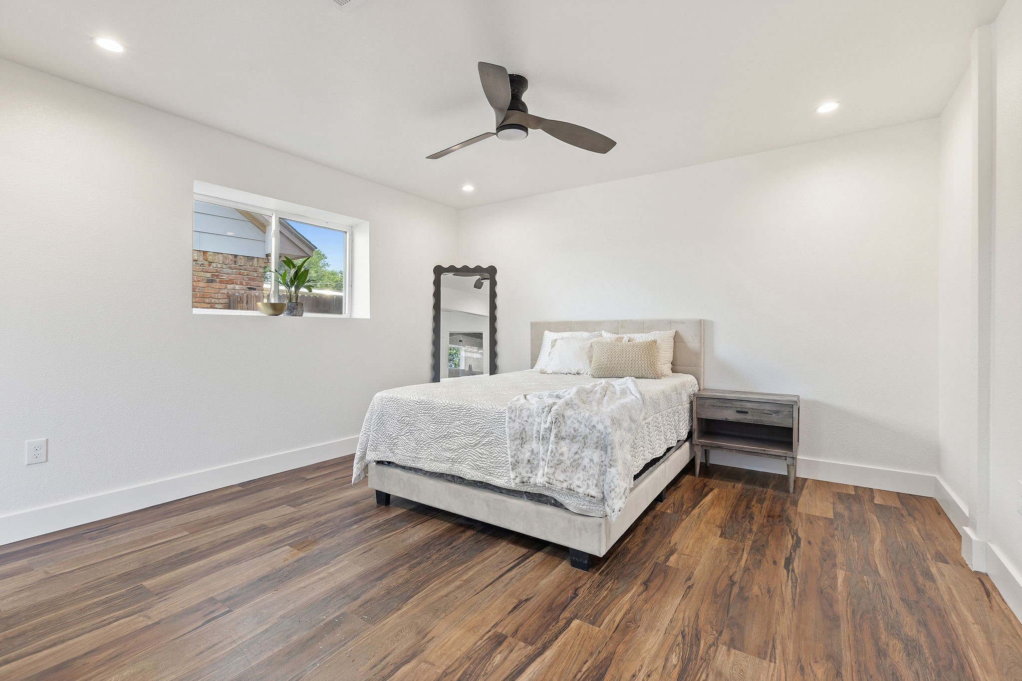 5936 Spring Glen Drive Dallas TX 75232