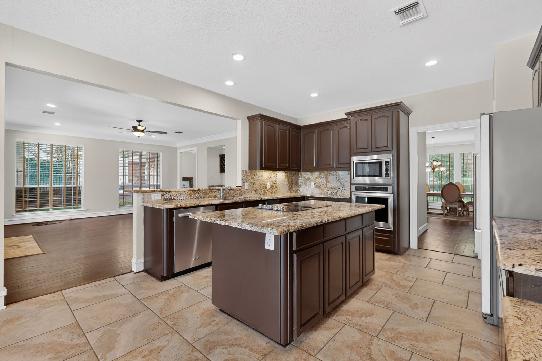 204 Country Club Drive Heath TX 75032