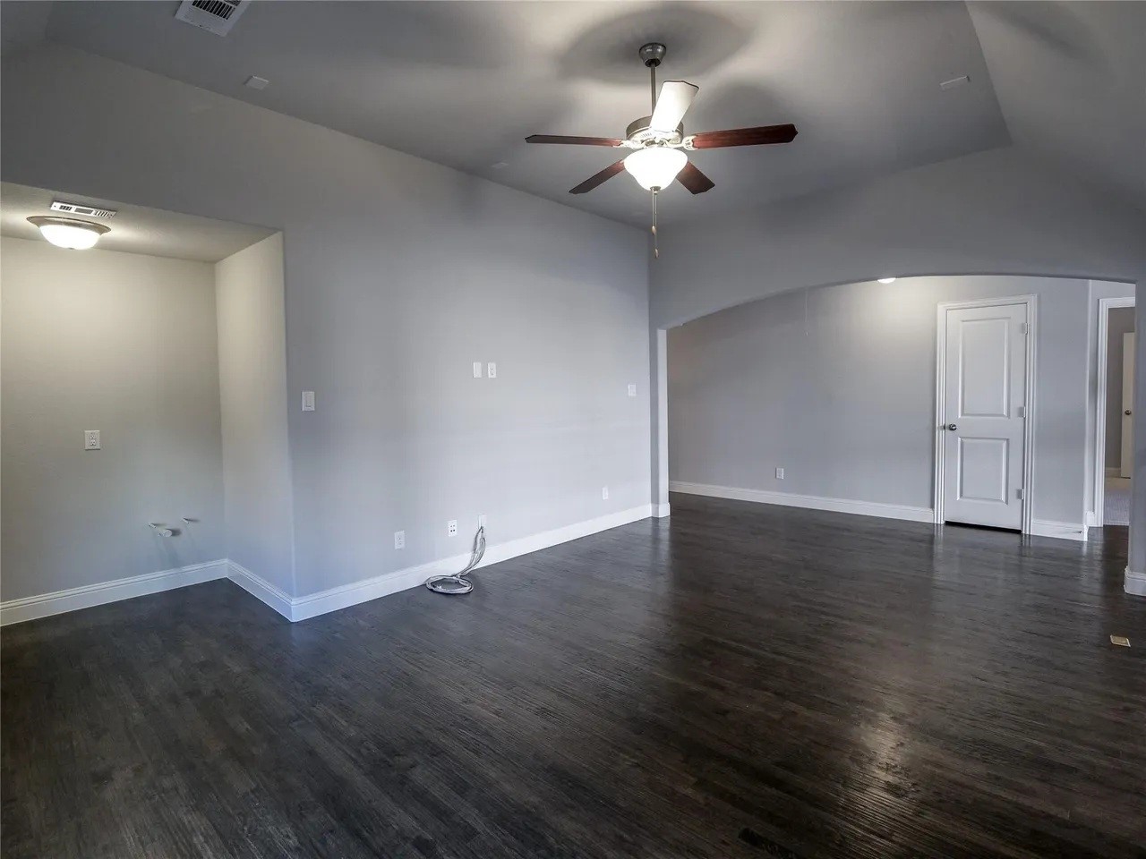 217 Warwick Boulevard Lewisville TX 75056