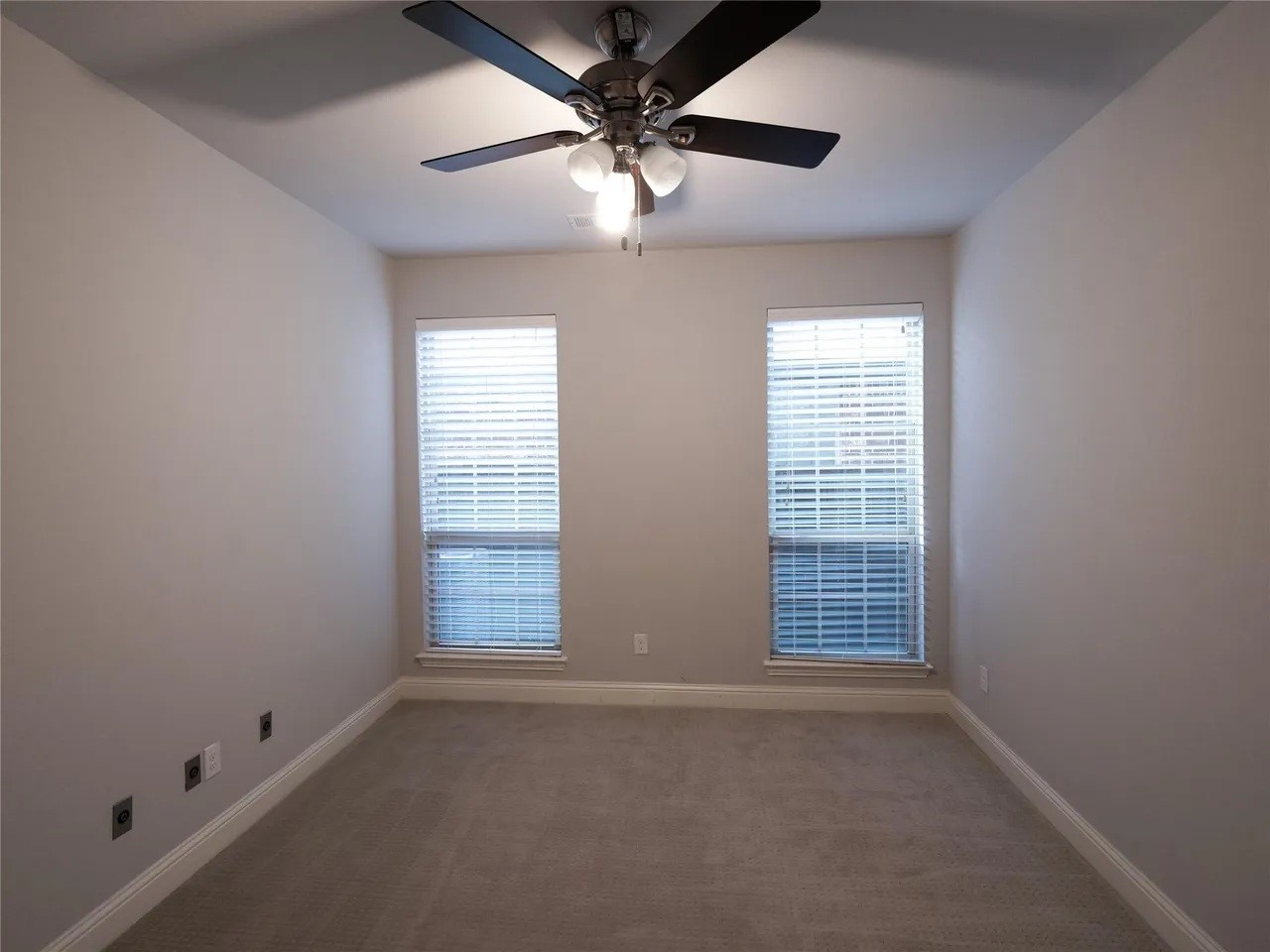 217 Warwick Boulevard Lewisville TX 75056