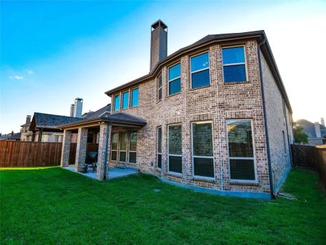 217 Warwick Boulevard Lewisville TX 75056