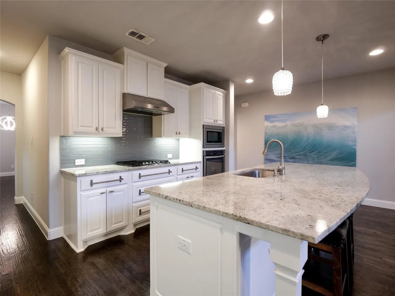 217 Warwick Boulevard Lewisville TX 75056