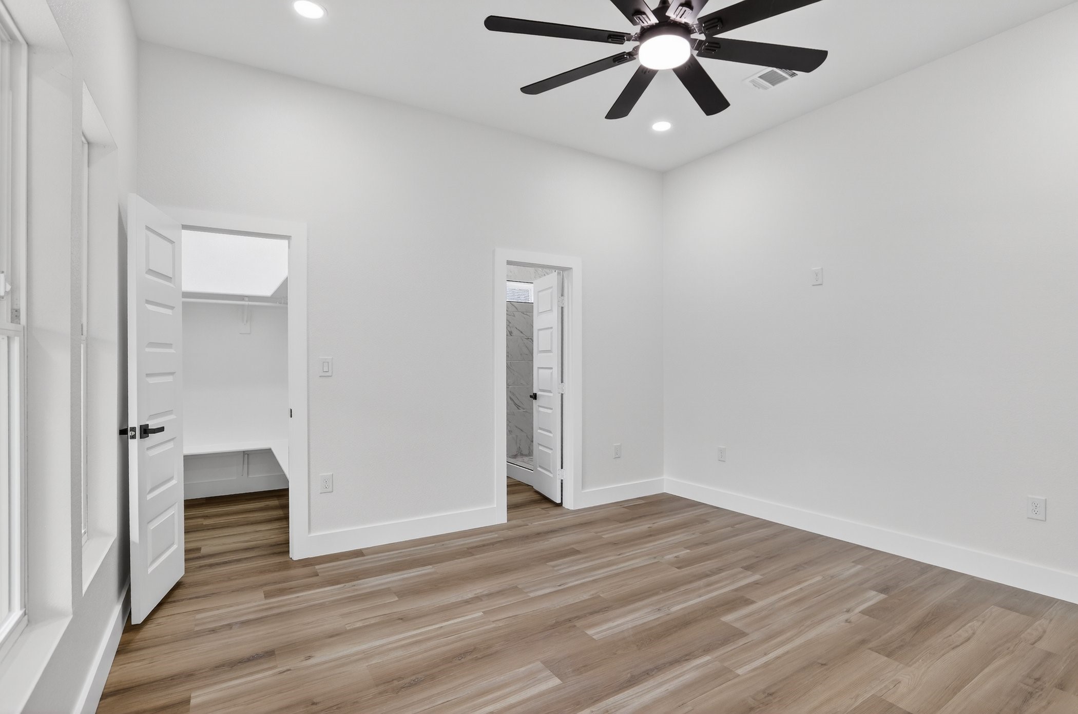 2307 Refugio Avenue Fort Worth TX 76164