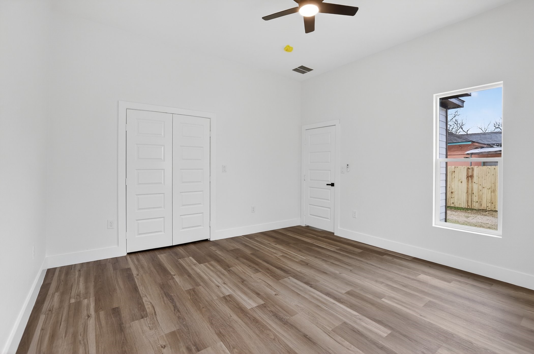 2307 Refugio Avenue Fort Worth TX 76164