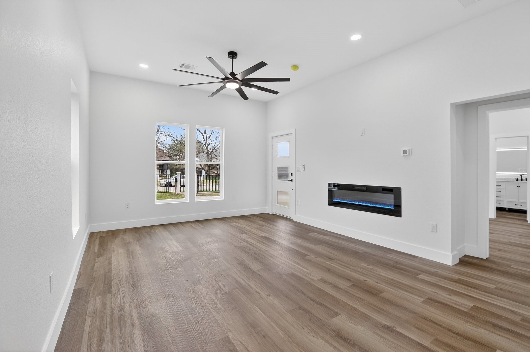 2307 Refugio Avenue Fort Worth TX 76164