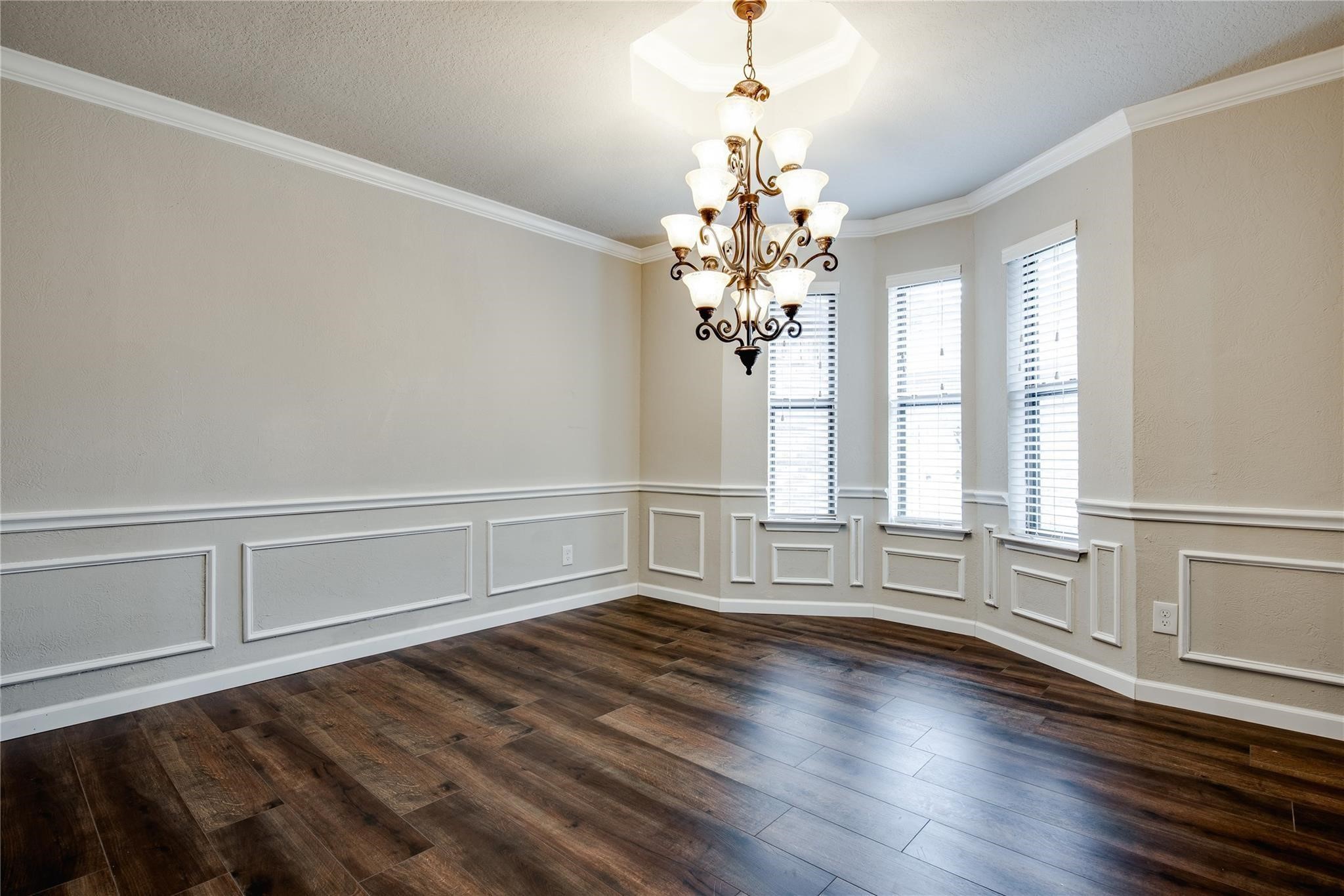8966 Hialeah Circle S North Richland Hills TX 76182