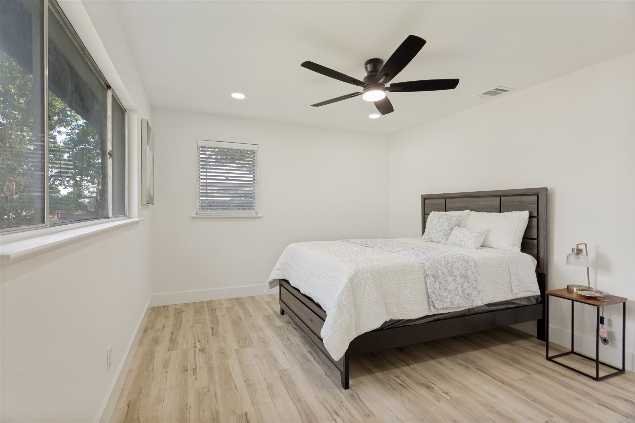 3816 Springbranch Drive Benbrook TX 76116