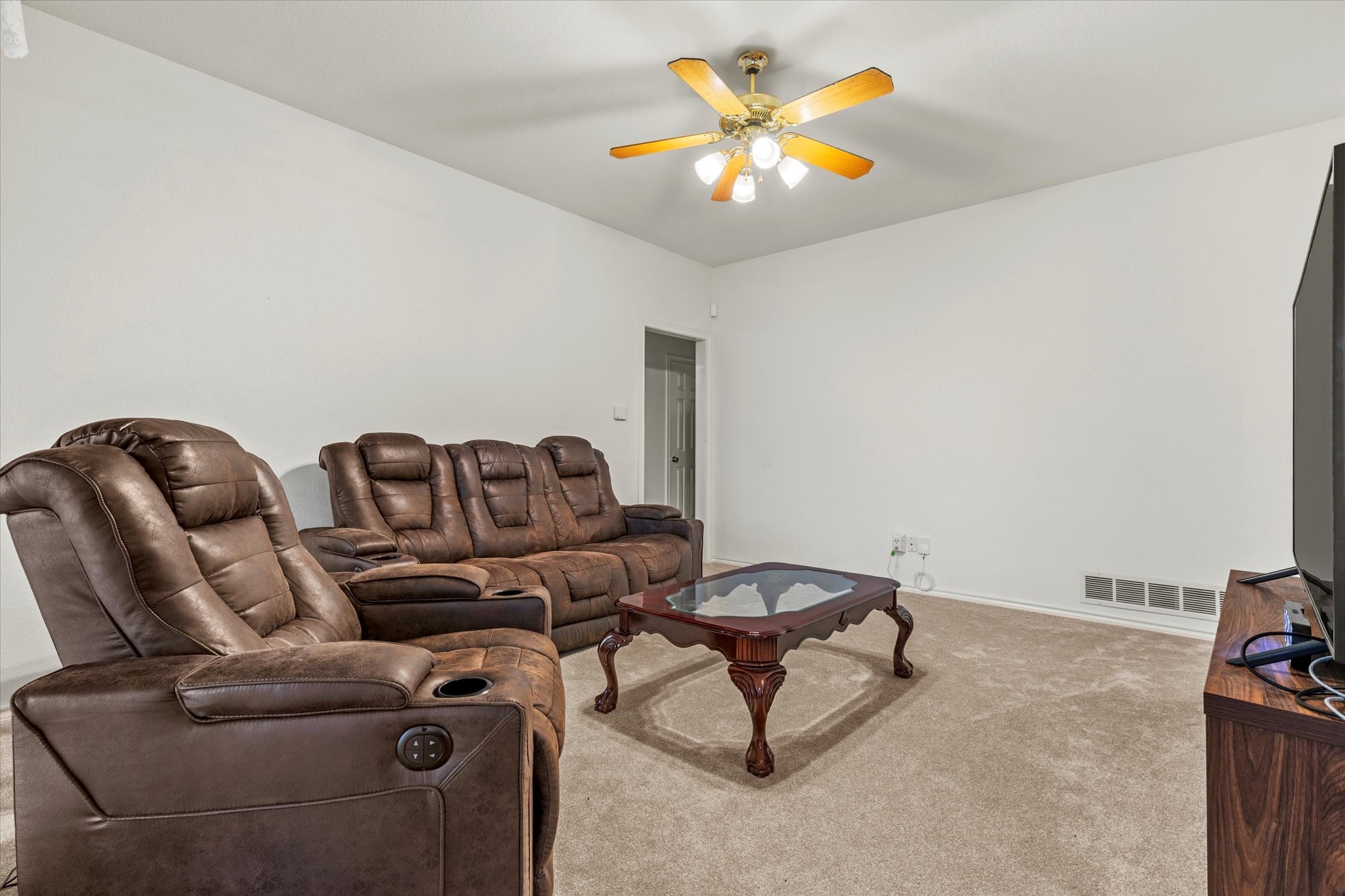 1021 Crestwood Court Desoto TX 75115