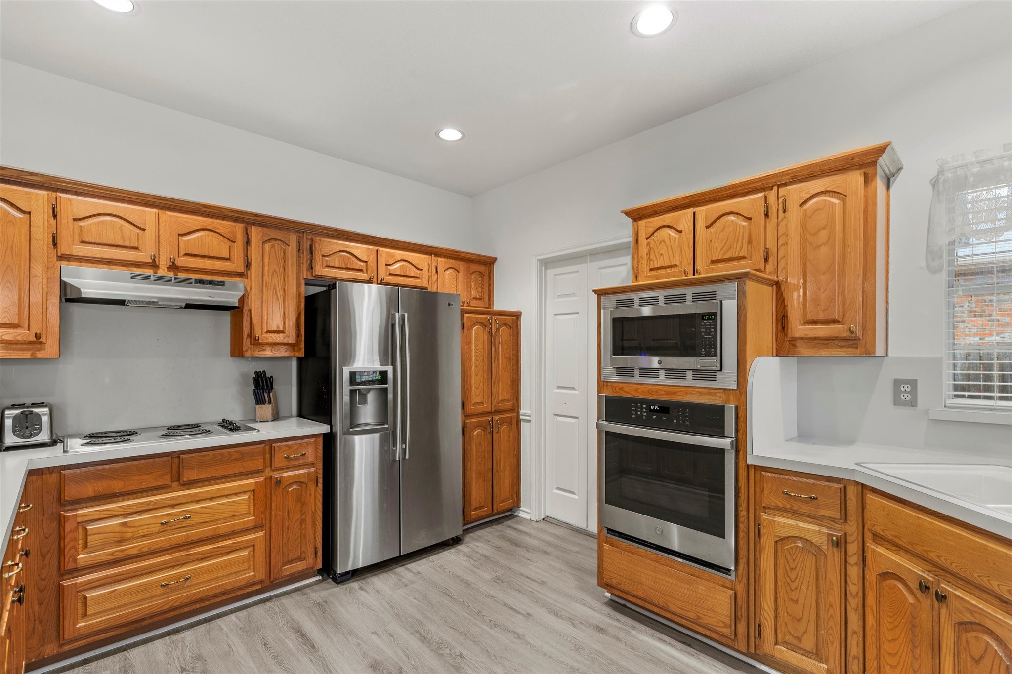 1021 Crestwood Court Desoto TX 75115