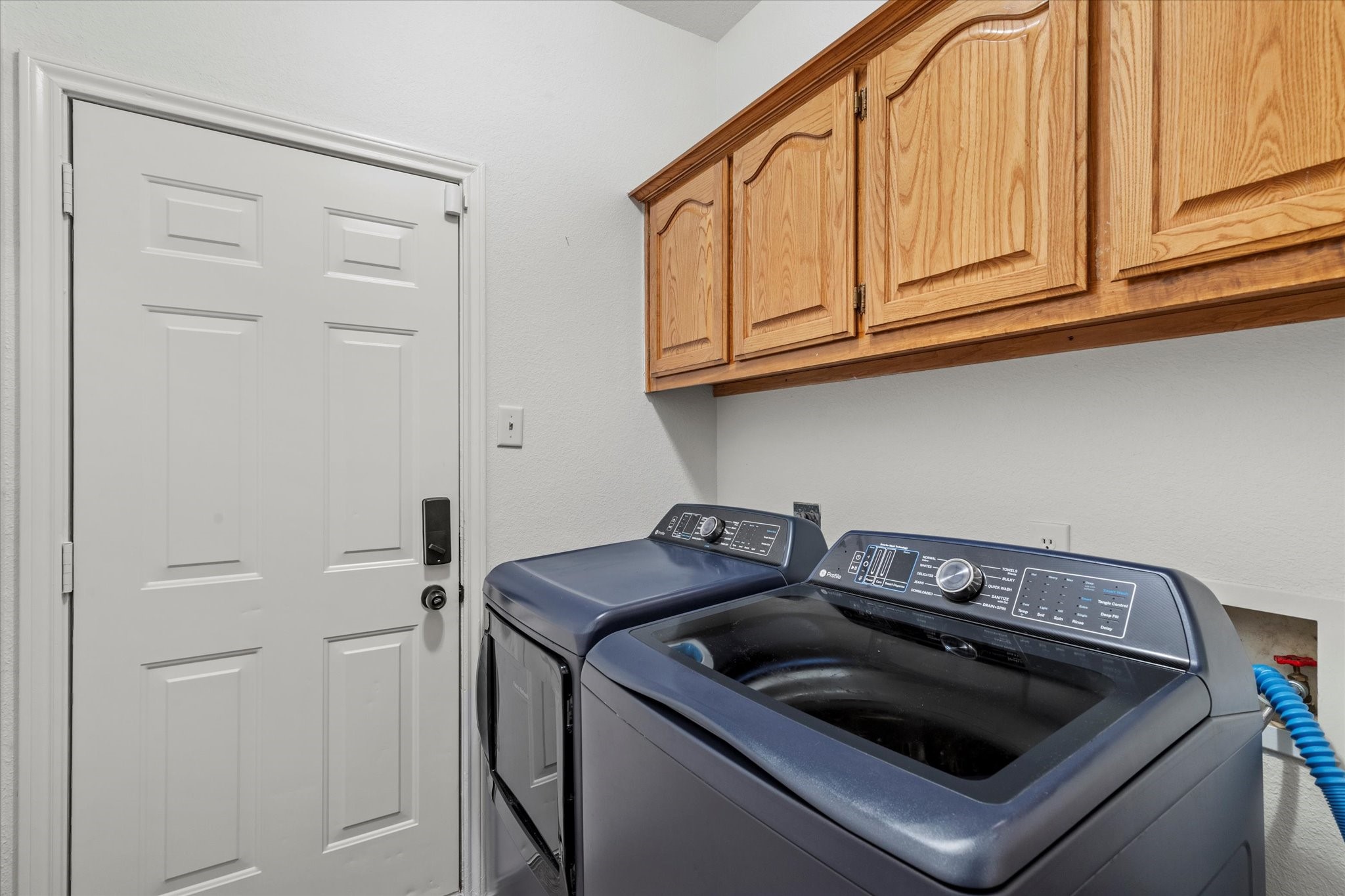1021 Crestwood Court Desoto TX 75115