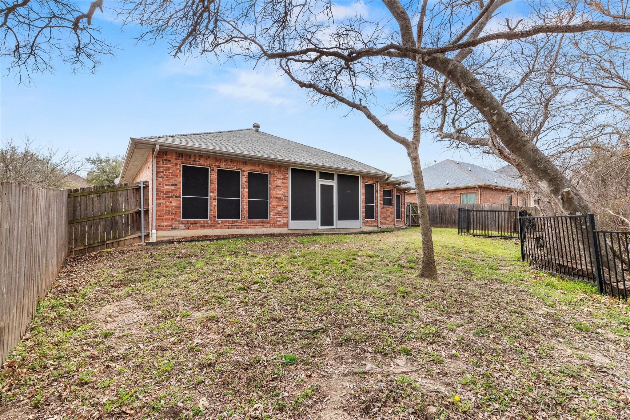 1021 Crestwood Court Desoto TX 75115