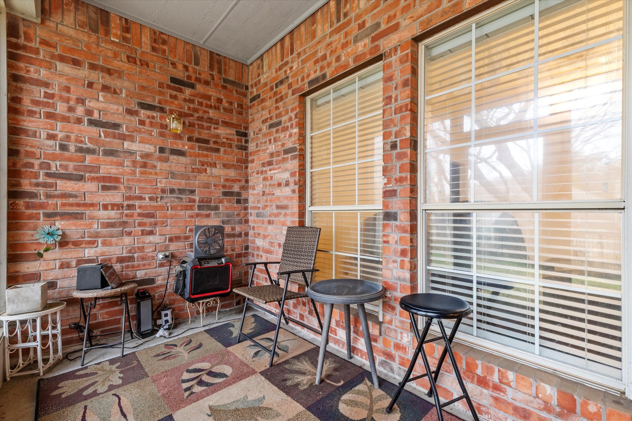 1021 Crestwood Court Desoto TX 75115