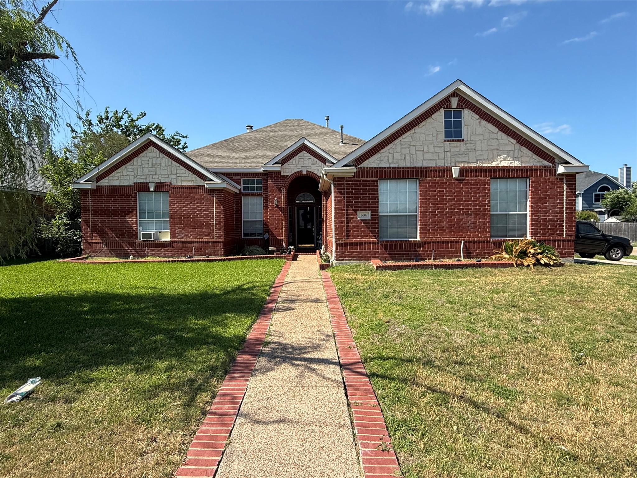 604 Jennifer Trail Grand Prairie TX 75052