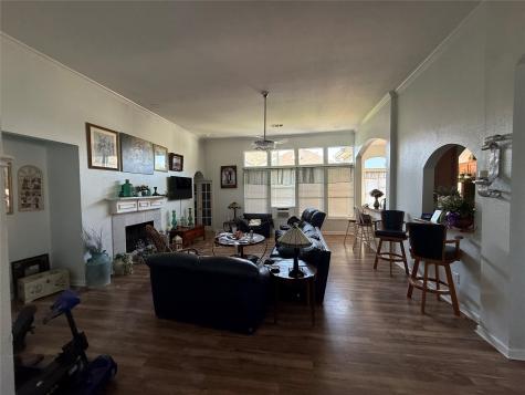 604 Jennifer Trail Grand Prairie TX 75052