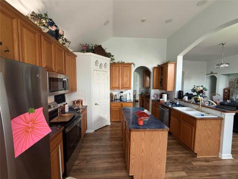 604 Jennifer Trail Grand Prairie TX 75052