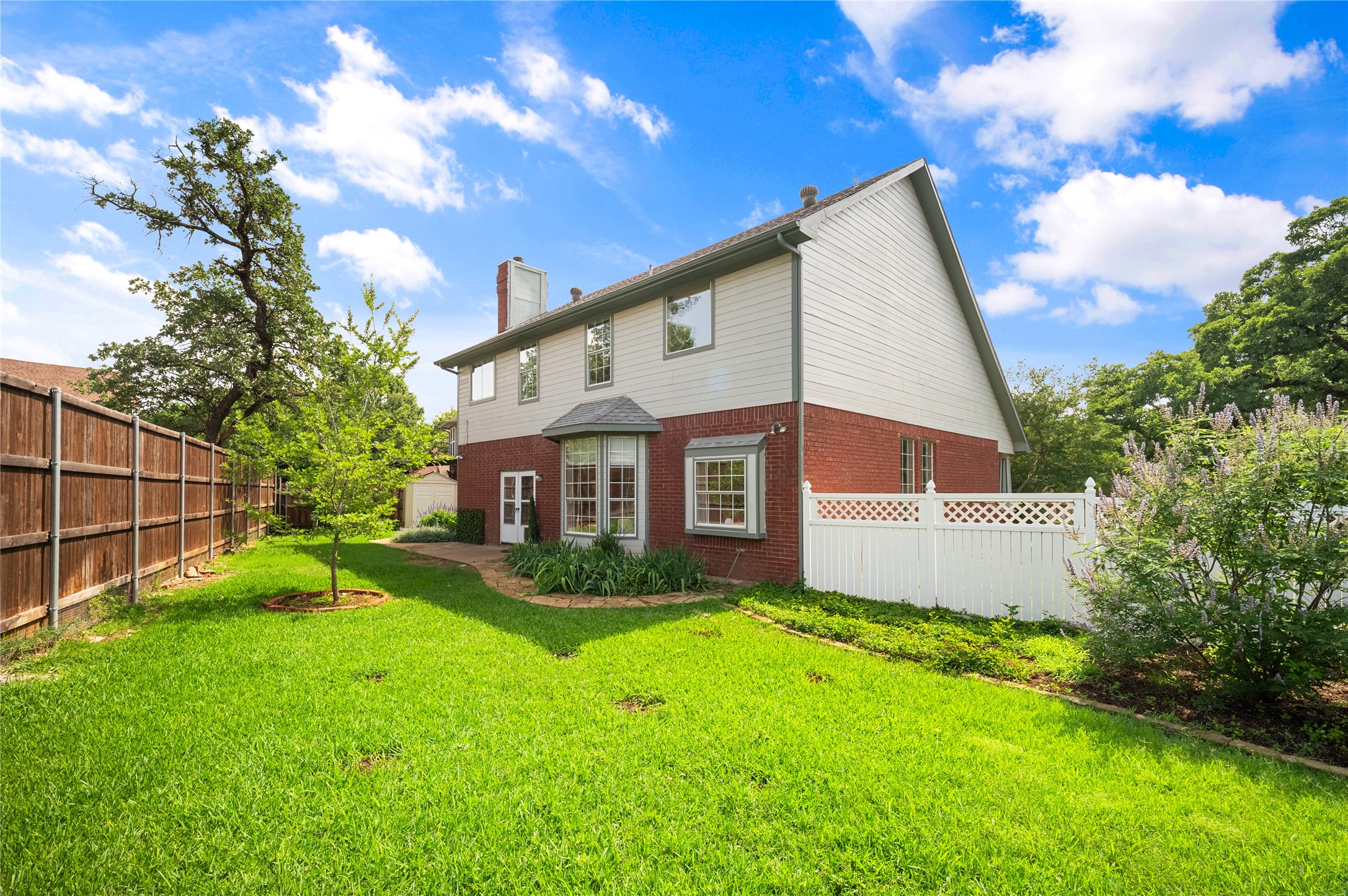 2620 Tallow Drive Euless TX 76039