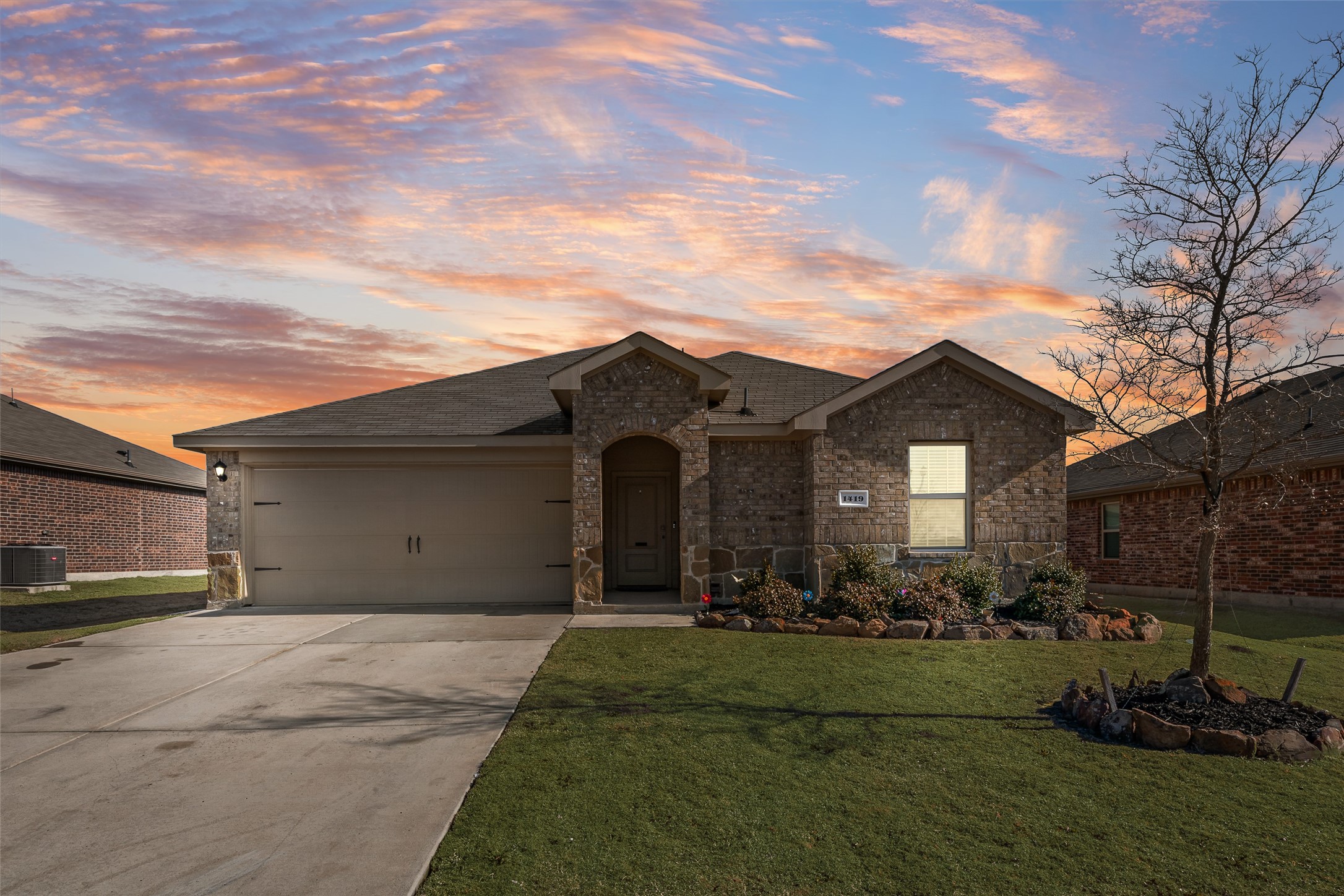 1419 Ella Rose Josephine TX 75189