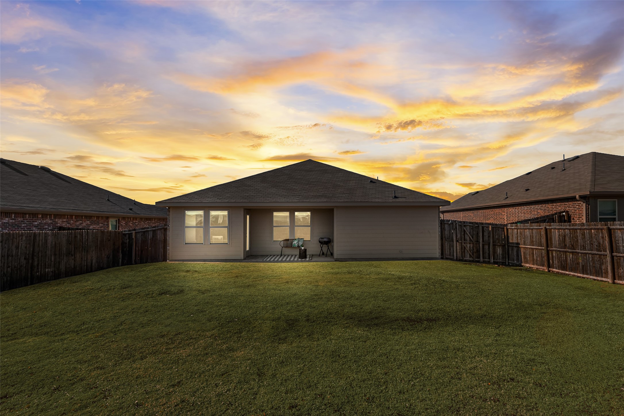 1419 Ella Rose Josephine TX 75189