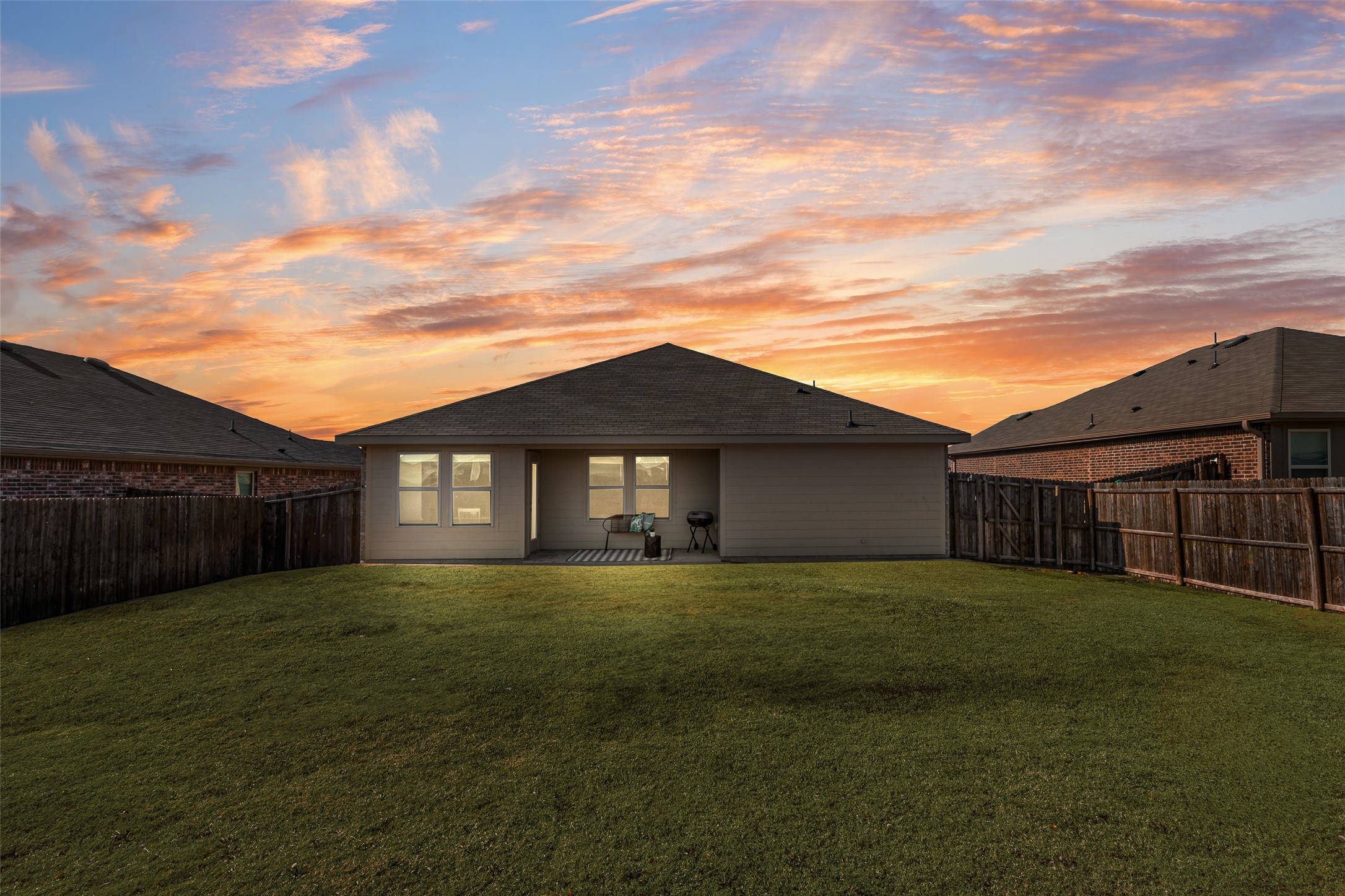 1419 Ella Rose Josephine TX 75189