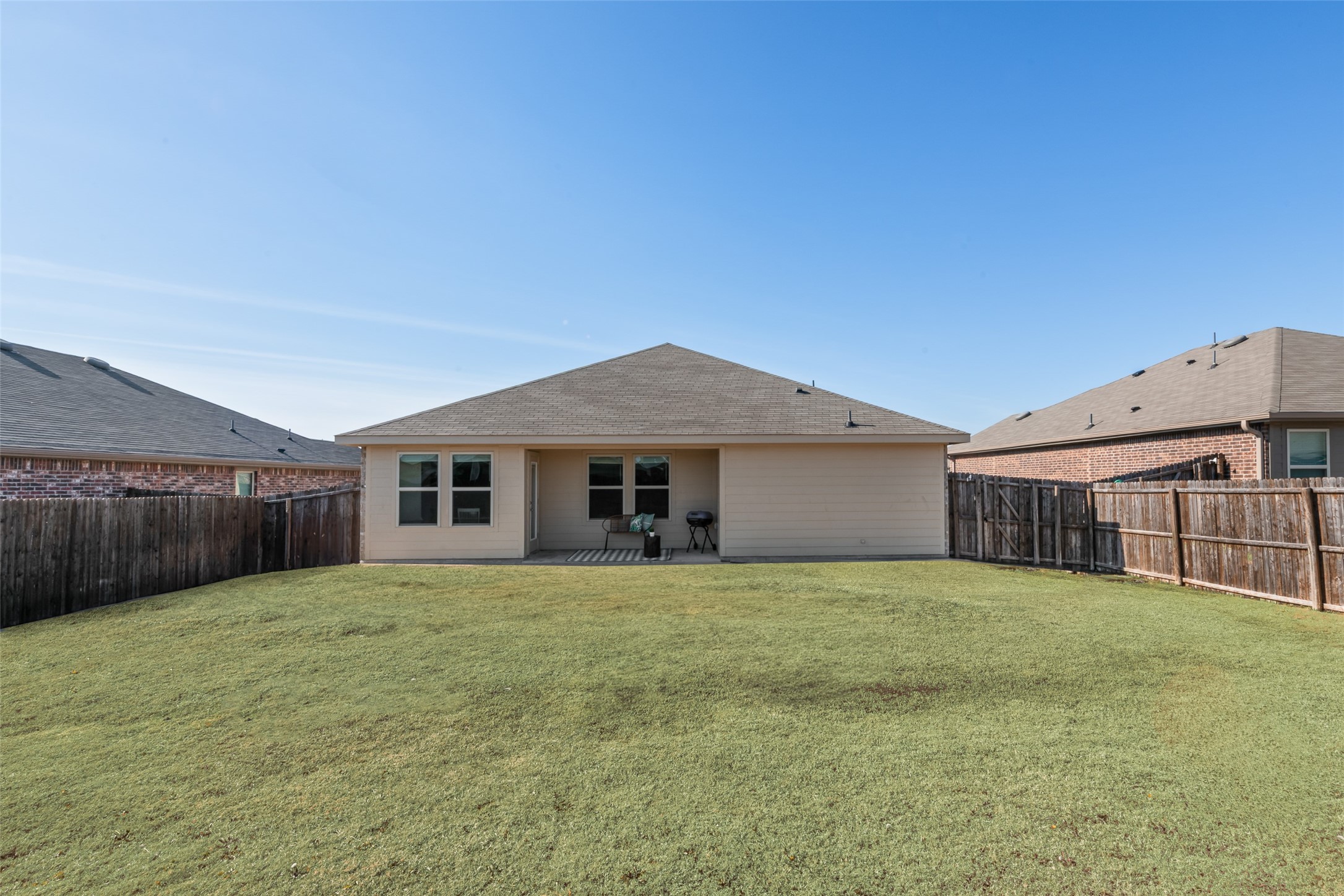 1419 Ella Rose Josephine TX 75189