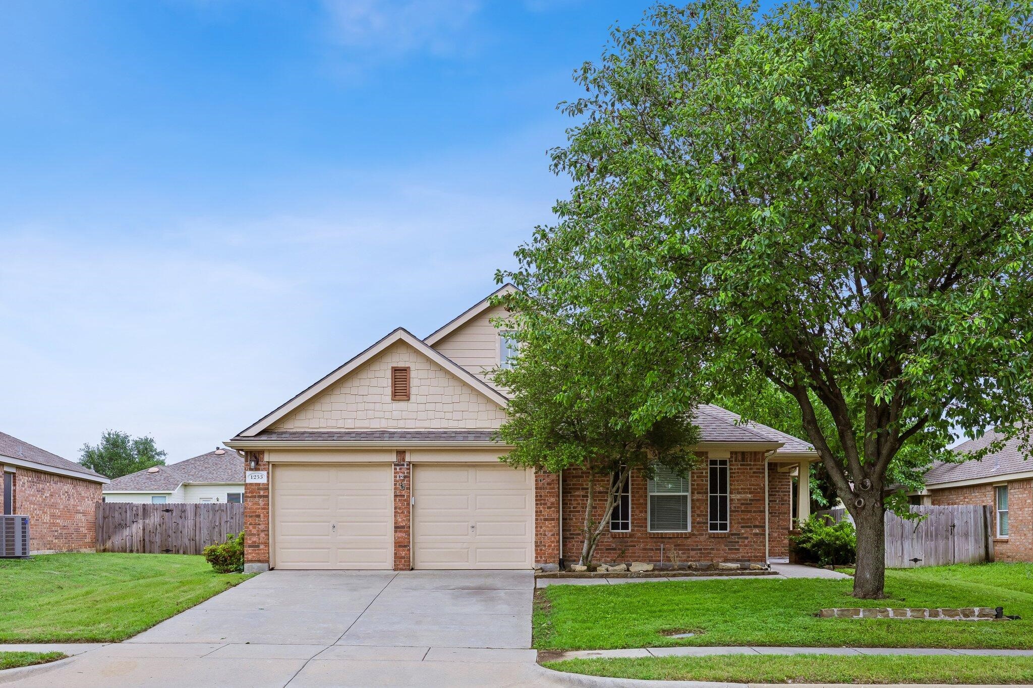 1253 Mountain Peak Drive Fort Worth TX 76052