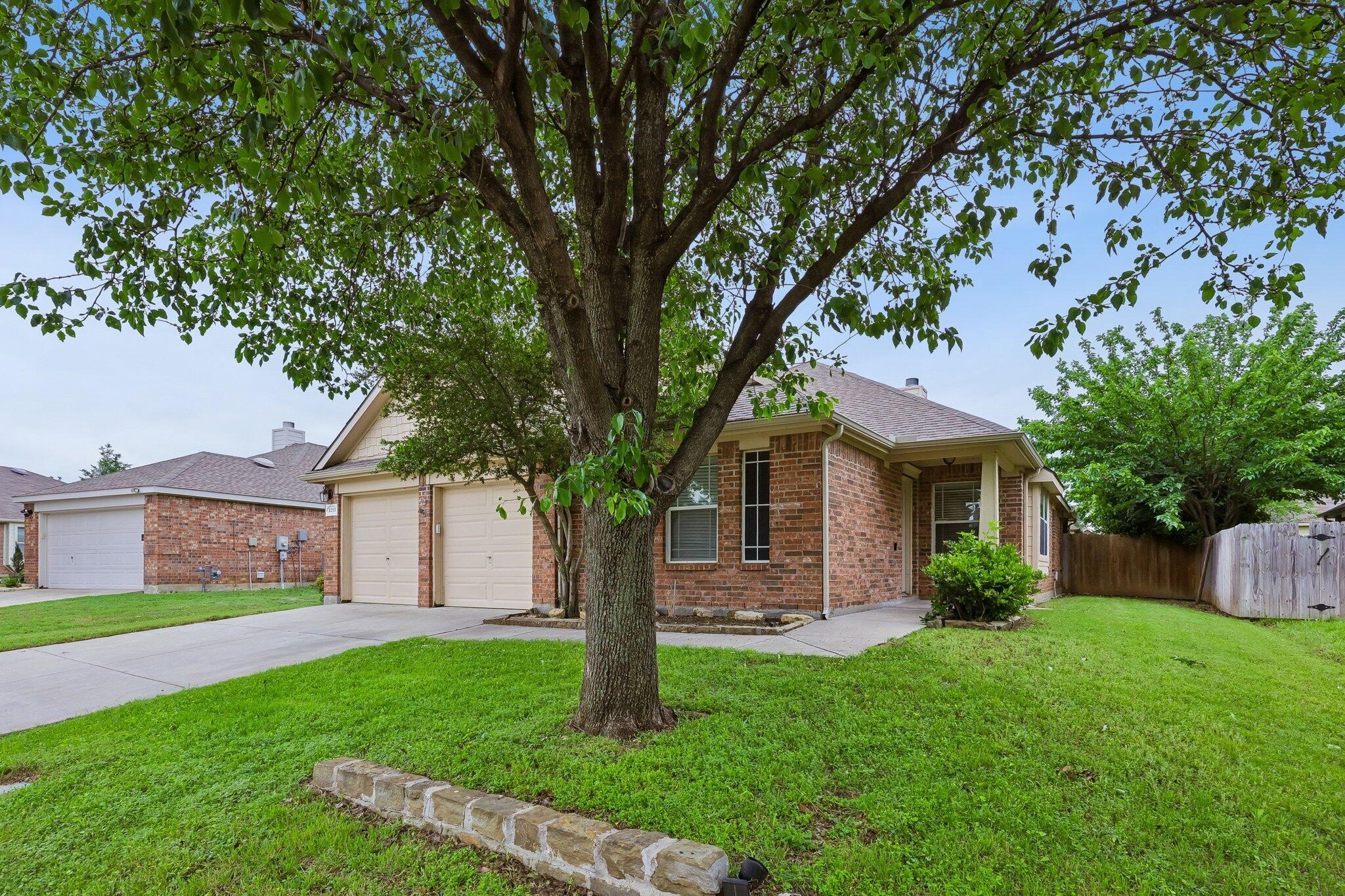 1253 Mountain Peak Drive Fort Worth TX 76052