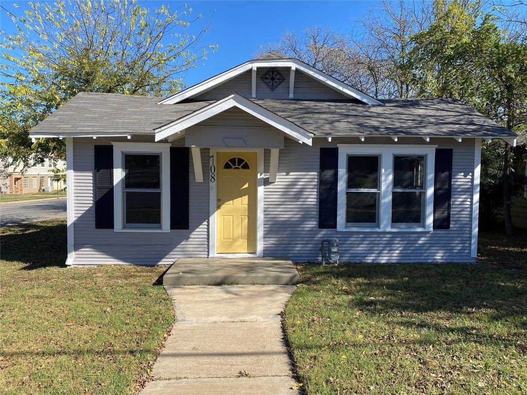 708 Granbury Street Cleburne TX 76033