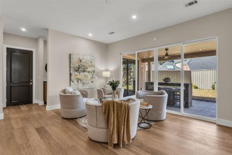 5815 Coolwater Cove Dallas TX 75252