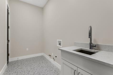 5815 Coolwater Cove Dallas TX 75252