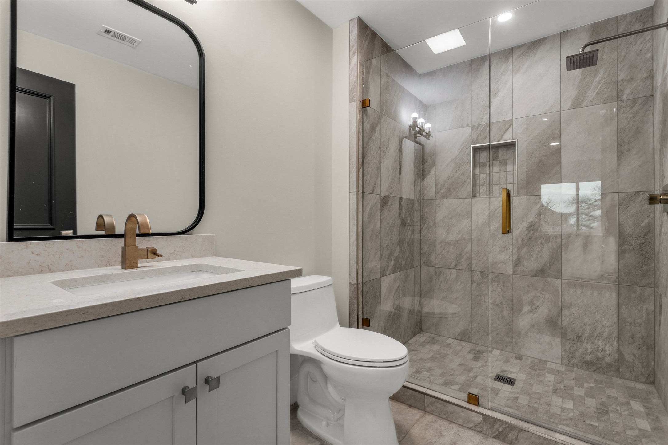 5815 Coolwater Cove Dallas TX 75252