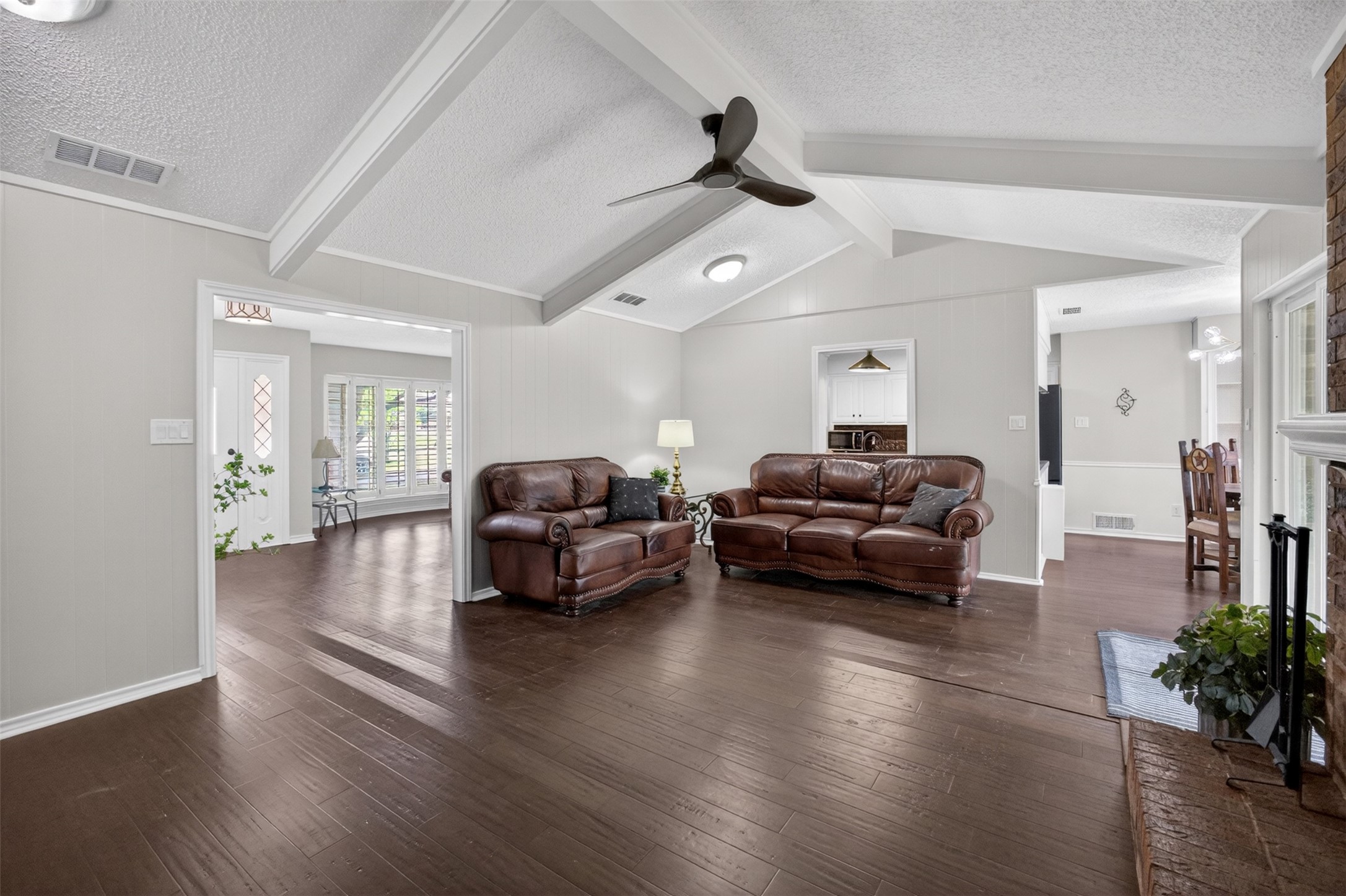 4607 Sachse Road Sachse TX 75048